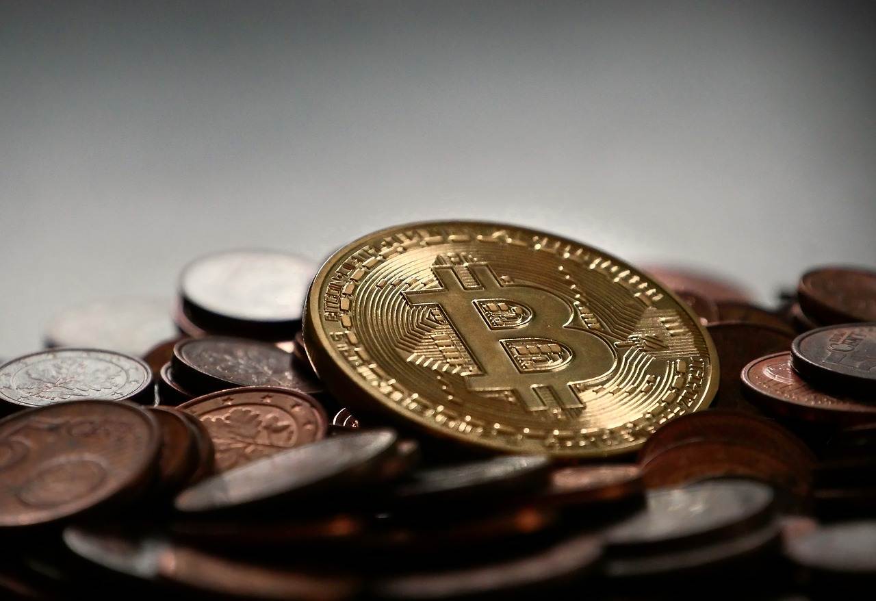 解析比特币的风险：投资者该如何做好风险管理_《比特币风险通知》_比特币风险评估