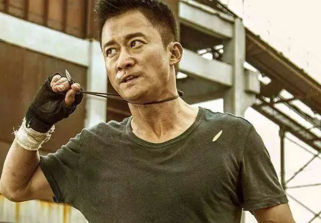 喜剧电影洪金宝电影_洪金宝与经典喜剧电影的结合_洪金宝喜剧搞笑电影
