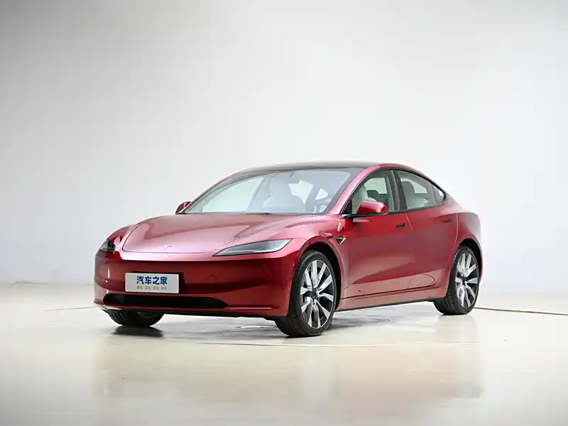 特斯拉Model S高性能豪华，Model Y入门SUV且2024款多亮点，按需选择