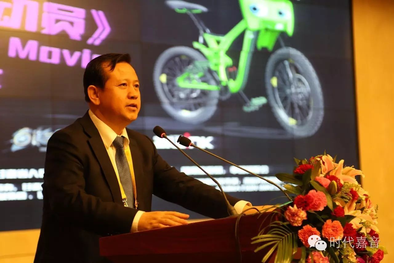 华语影史传奇之洪金宝_洪金宝的艺术贡献与文化传承_福州闽剧艺术传承发展中心