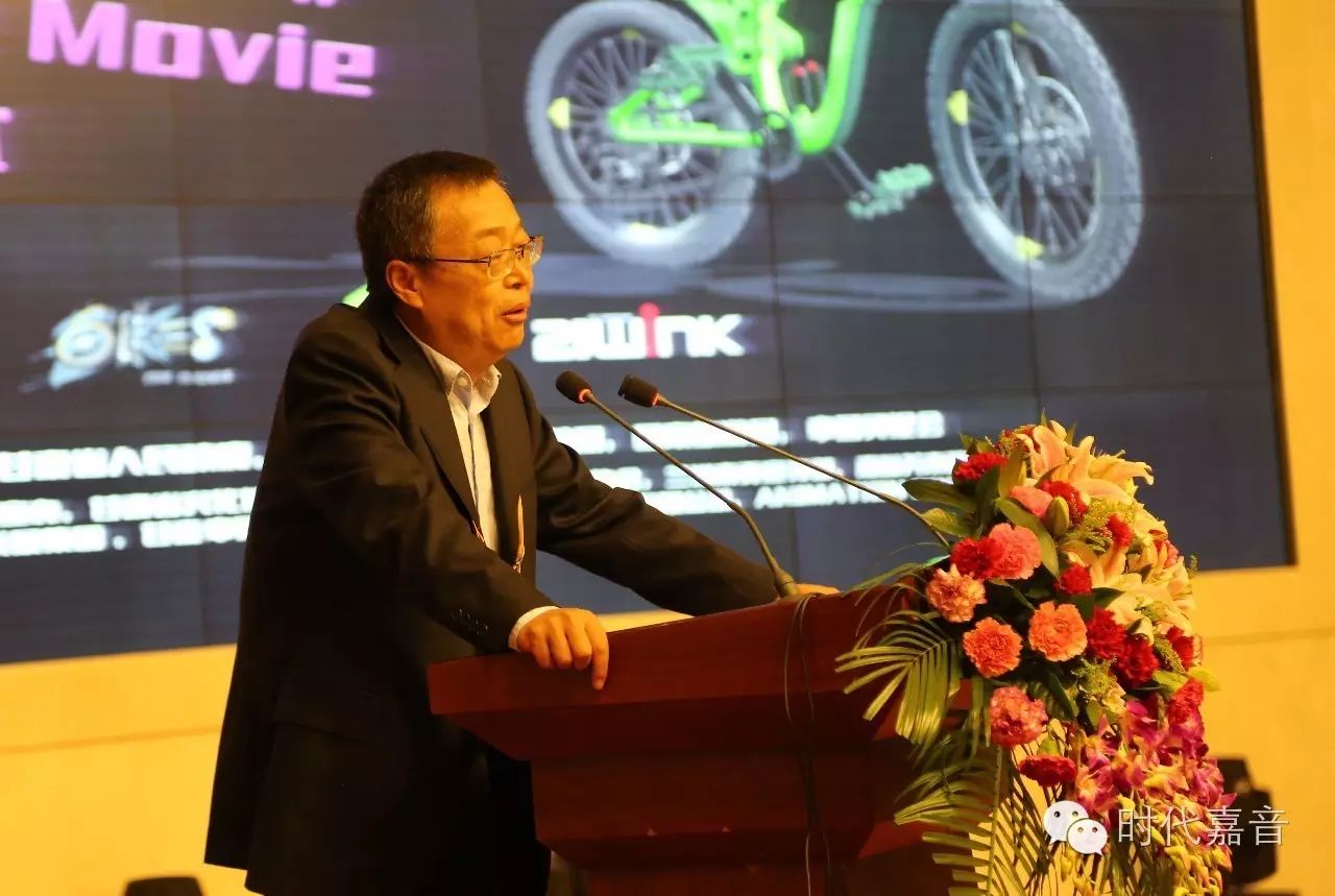 福州闽剧艺术传承发展中心_华语影史传奇之洪金宝_洪金宝的艺术贡献与文化传承