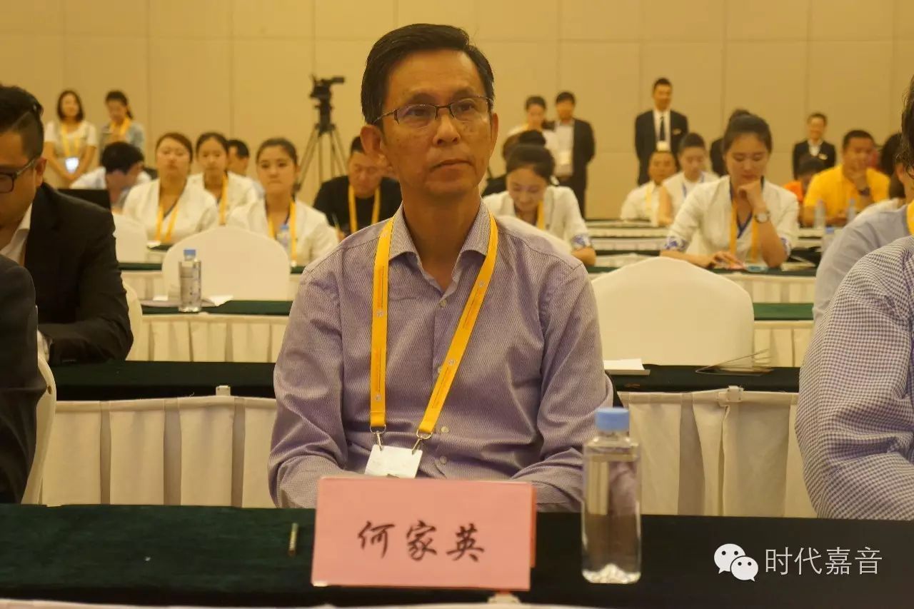 洪金宝的艺术贡献与文化传承_华语影史传奇之洪金宝_福州闽剧艺术传承发展中心