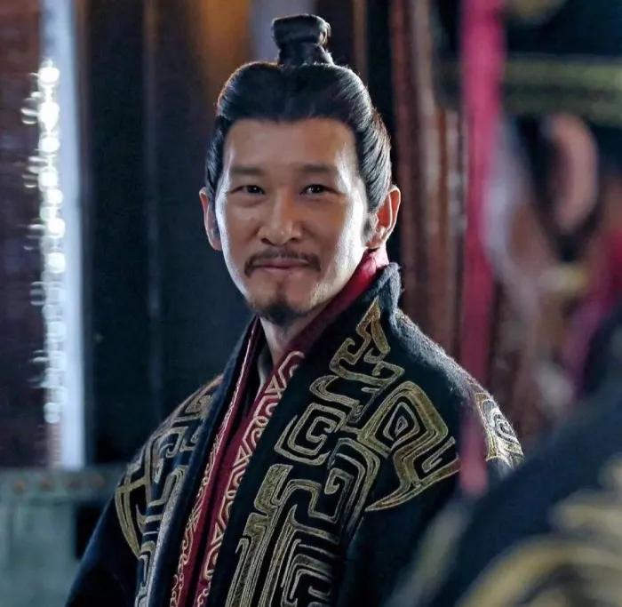 荀彧的忠诚与对曹操的支持_荀彧忠于曹操吗_忠臣荀彧