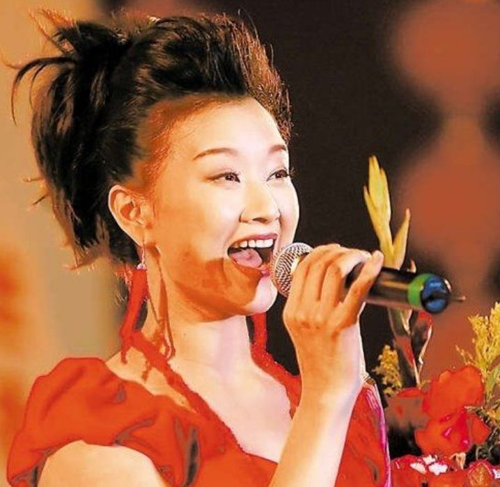 王力宏的歌词反映时代变化，引发共鸣_有首歌叫什么共鸣_共鸣歌词