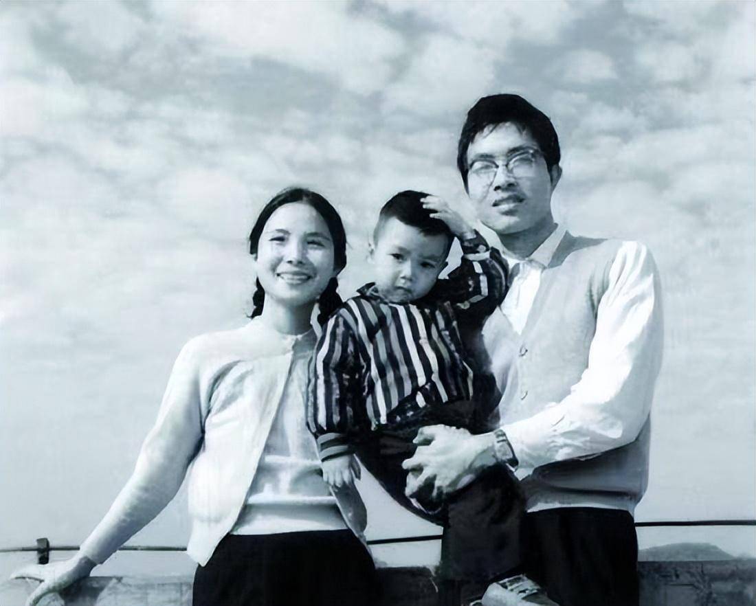 甄子丹说武术冠军满大街都是_武术明星甄子丹_甄子丹在武术界的影响力