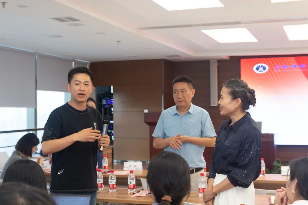 公益事业例子_张敏的公益事业与社会贡献_公益事业做贡献