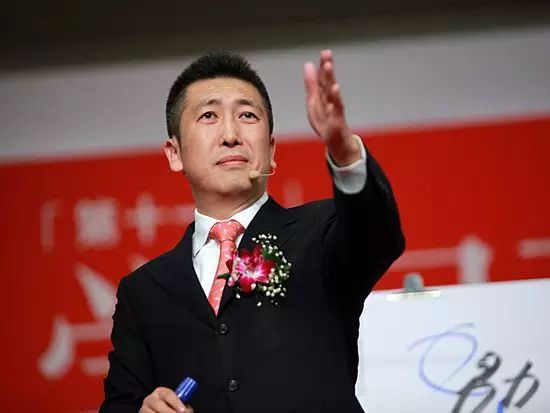 李嘉诚如何激励团队与员工_李嘉诚对员工的管理之道_李嘉诚激励人心的句子