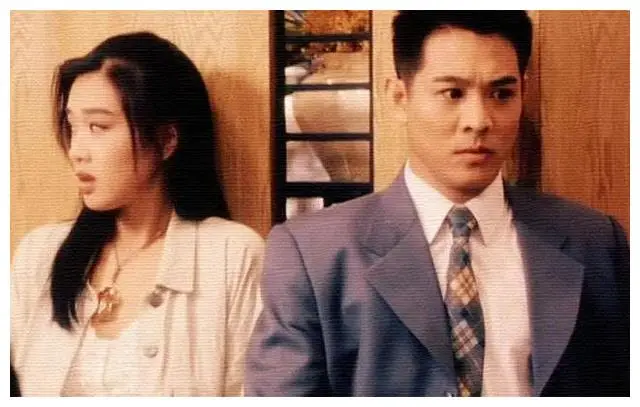 李连杰武打片段_李连杰精彩打斗视频_李连杰的经典打斗场面分析