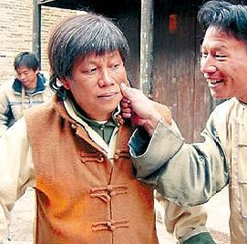 李小龙的武术哲学思想_李小龙的影响下的武术比赛与体育精神_李小龙武术理念