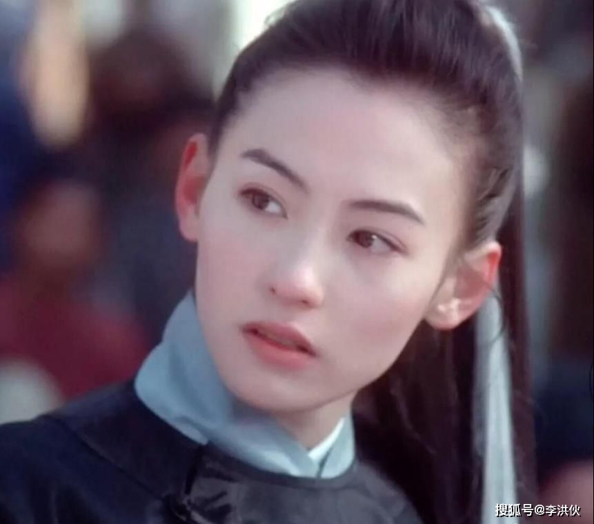张柏芝音乐会_张柏芝的经典表演与观众反响_歌手张伯芝的歌曲