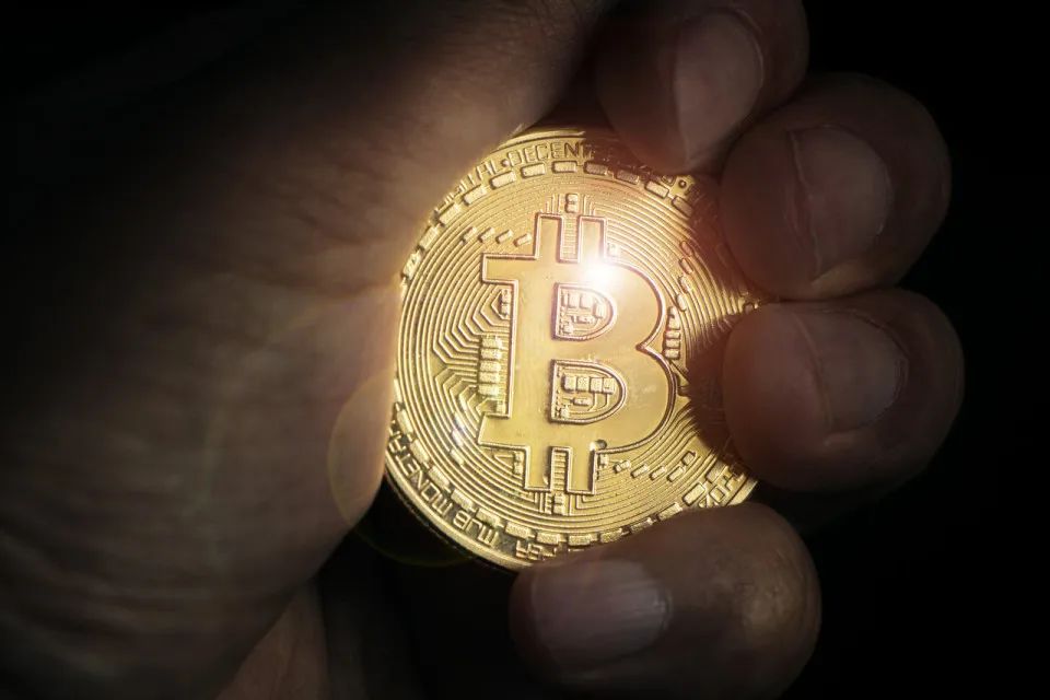 tokenim钱包官方版比特币突破8.78万美元创历史新高，狗狗币七日涨幅超100%，加密货币市场全面上涨